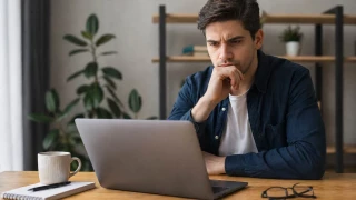 Ce faci dacă un escroc îți știe numărul de telefon?