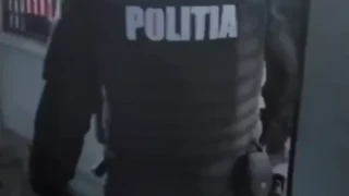 Poliția Română avertizează: escrocii folosesc numele ANAF și al băncilor pentru a fura bani prin telefon